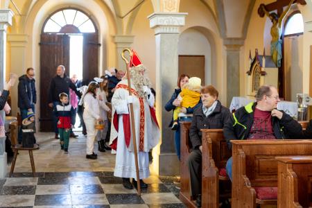 Pozdravljen, sv. Miklavž